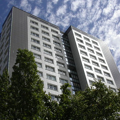 Landsberger Allee 130 by Cesar Serrano