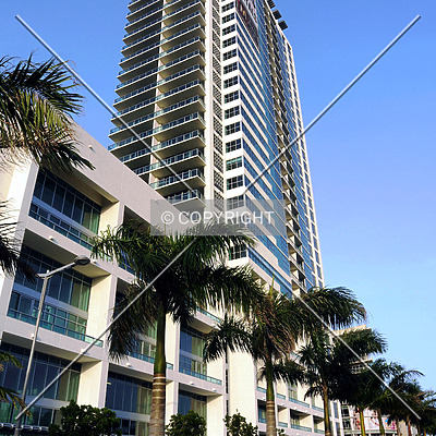 4 Midtown by Jorge Molina