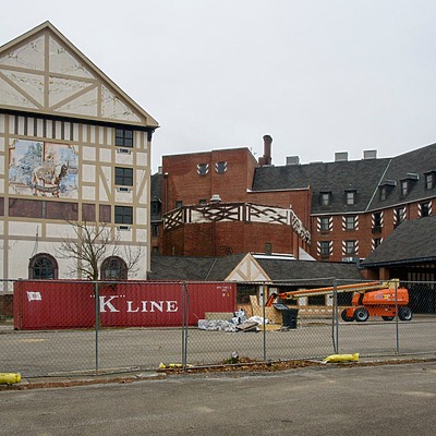 Urbana-Lincoln Hotel by Darrell Hoemann/C-U Citizen Access