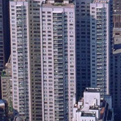 Plaza 400 by Scott Murphy