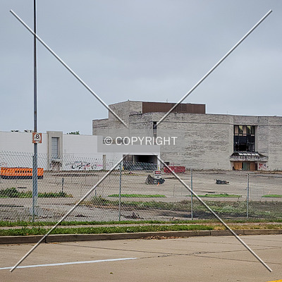 Jamestown Mall by Ryan Hildebrand