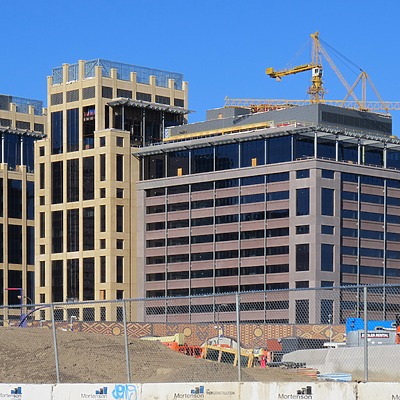 Wells Fargo 600 Tower by James Peacock