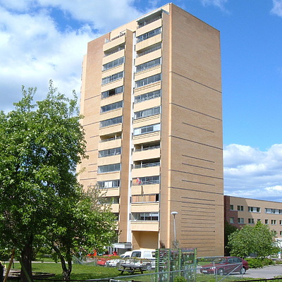 Dr. Dedichens vei 48 by Kjetil Balog