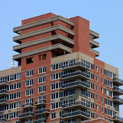 Riverbank West Apartments by Scott Murphy