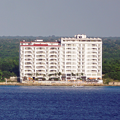 Coral Princess Hotel & Resort by Ryan Hildebrand