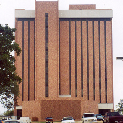 Multi-purpose Classroom & Laboratory Building by Marshall Gerometta