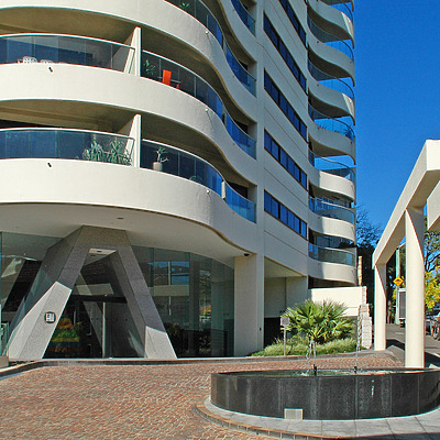 Horizon Apartments by John Bek