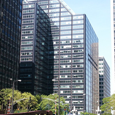 525 West Monroe by Daniel Kieckhefer