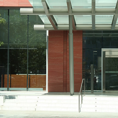 One Harbour Green by Pavel Toczynski