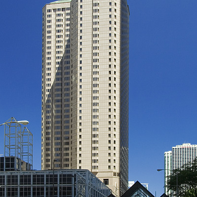 Fairmont Hotel by Pavel Toczynski