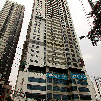 Regalia Park Tower 3 by Daniel Kieckhefer