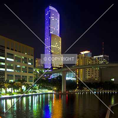 Miami Tower by Jorge Molina