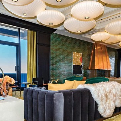 Kiewit Plaza by BLACKSTONE PLAZA