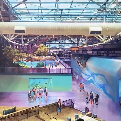 Saint Louis Union Station by St. Louis Aquarium at Union Station