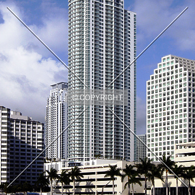 Plaza on Brickell Tower I by Jorge Molina