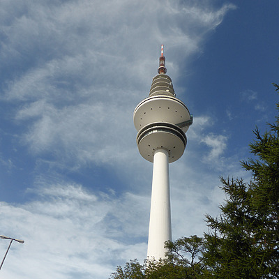 Heinrich-Hertz-Turm by Der Hamburger