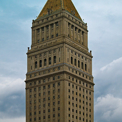Thurgood Marshall United States Courthouse by Cesar Serrano