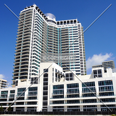 4 Midtown by Jorge Molina