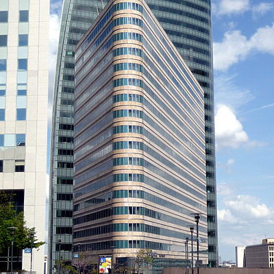 Hôtel Pullman Paris La Défense by Nate Lindsey