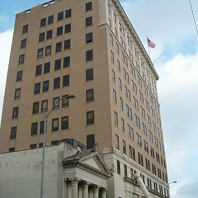 Vantage ONB Tower by Rodney Gunn