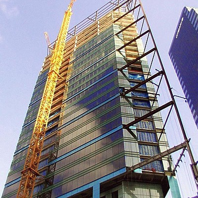 540 West Madison Street by Daniel Kieckhefer