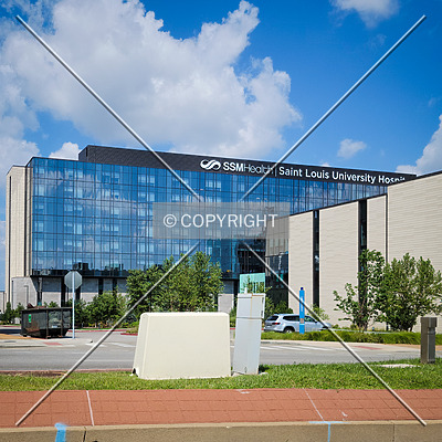 SSM Saint Louis University Hospital Tower by Ryan Hildebrand