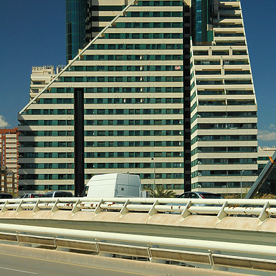 Edificio Politaria B by David Guija