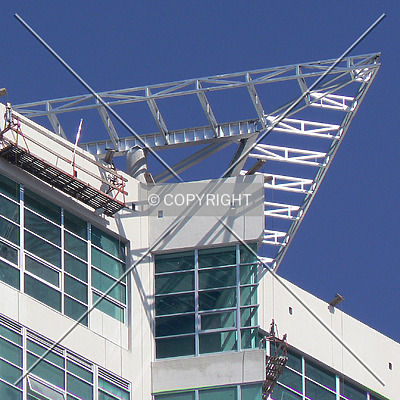 Torre Titanium by Luis Ibáñez