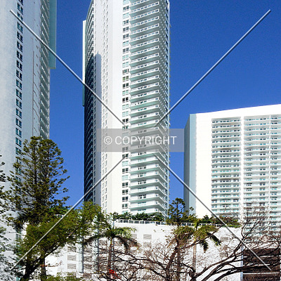 Quantum on the Bay South Tower by Jorge Molina