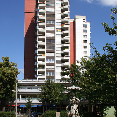 Straße der Republik 17-19 by Daniel Kieckhefer