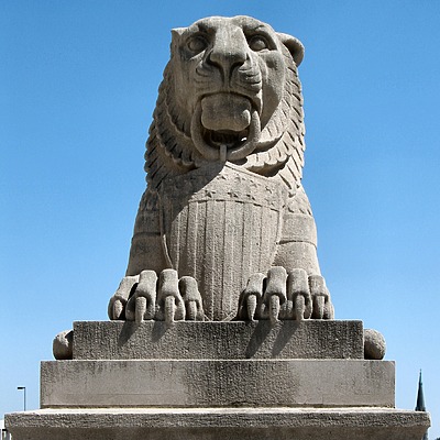 Indiana World War Memorial by James Peacock