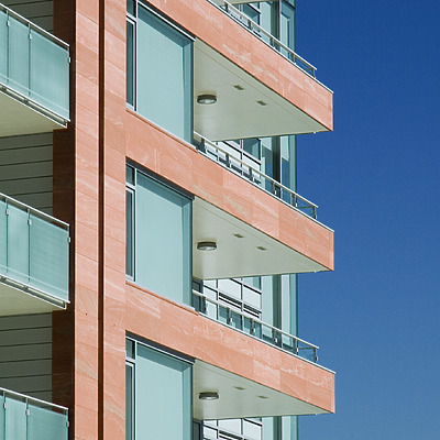 One Harbour Green by Pavel Toczynski