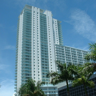 Vue at Brickell by Paul Cucuzza