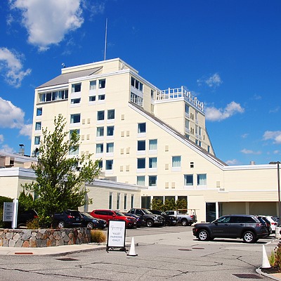 Hyatt Regency Newport by Brian LoBue