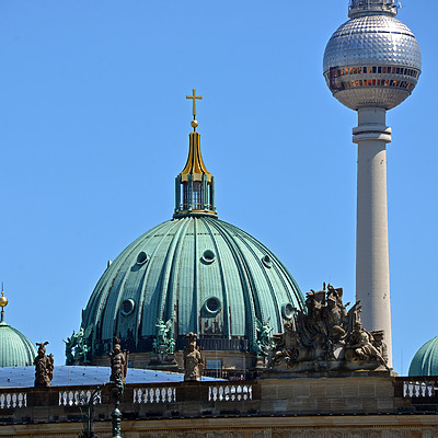 Berliner Dom by John W. Cahill