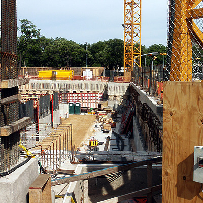 Memorial Hermann Medical Plaza by Daniel Kieckhefer