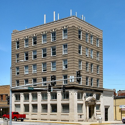 MCM Savings Bank Building by James Peacock