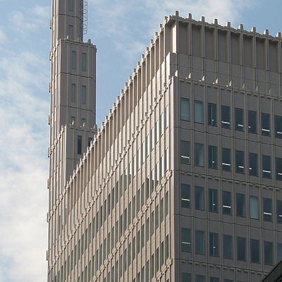 Tokyo Takarazuka Building by Kevin Hemphill