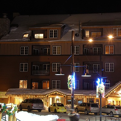 Dakota Lodge by Brian LoBue