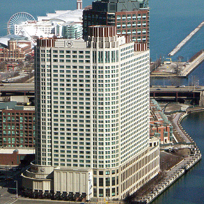 Sheraton Chicago Hotel & Towers by Marshall Gerometta