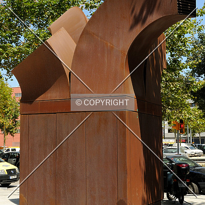 Torre Nova Diagonal by David Guija