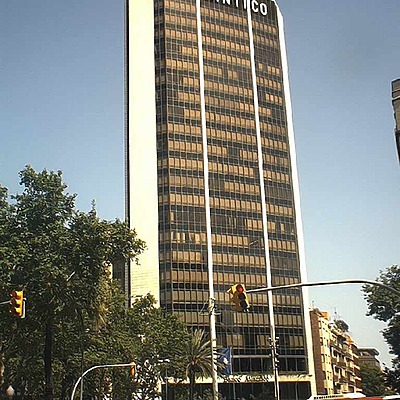 Torre Banc de Sabadell by David Guija