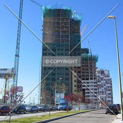 Torre Ámbar by Victor Carcedo