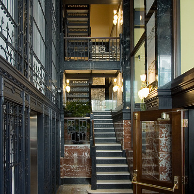 Reliance Building by Pavel Toczynski