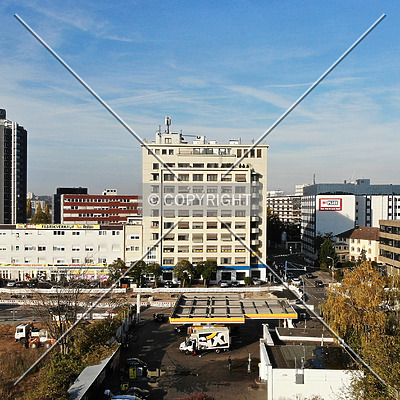 Strahlenberger Straße 123 by Nephilim