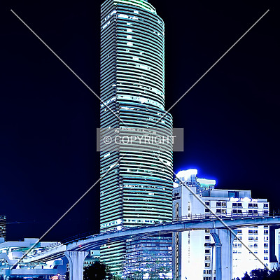 Miami Tower by Jorge Molina