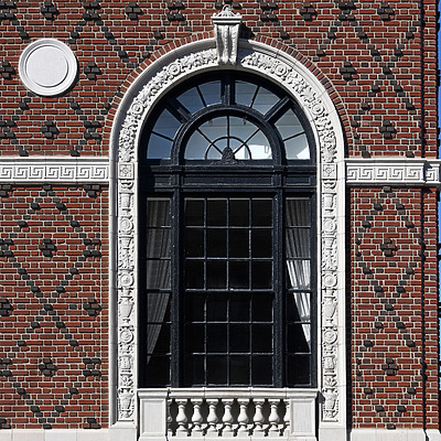 Hotel Yorktowne by John W. Cahill