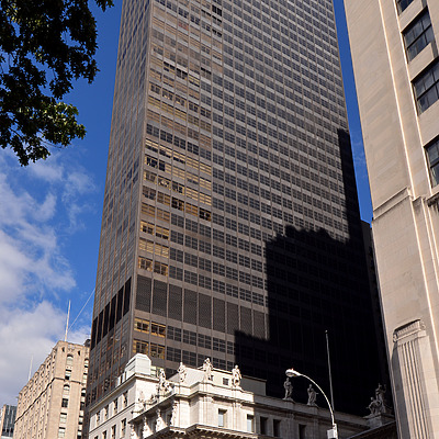 Merchandise Mart Building by John Cahill