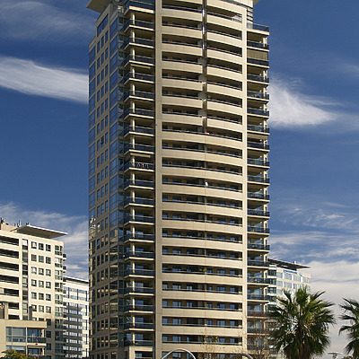 Illa del Llac 2 by Cesar Serrano