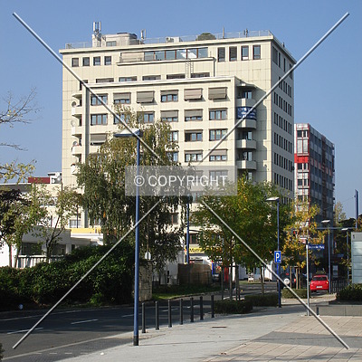 Strahlenberger Straße 123 by Nephilim